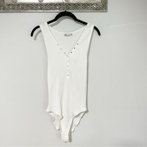 Zara White Ribbed Bodysuit Tank Large
